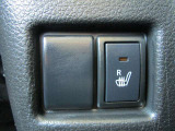 運転席シートヒーターも完備!寒い冬も快適にお使いいただけます!
