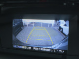 バックカメラが装備されており、後方の安全確認はもちろんのこと狭い場所での駐車や雨の日・夜間など視界の悪いコンディションでのストレスの軽減にもなります!