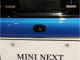 お勧めオリジナル中古車!詳細は【MINI NEXT箕面店:072-721-8505】迄御問合せ下さいませ!