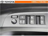 電動格納ミラーは、スイッチで簡単操作!狭いスペースでの取り回しや駐車時に大変重宝します。
