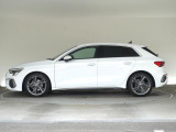 A3スポーツバック 30 TFSI Sライン 