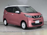 【車両状態証明書】査定協会公認のプロの検査員が公平かつ確かな基準で検査を実施。車両評価をもとに、安心しておクルマをお選びいただけます。