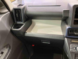 納車前にはプロのメカニックが、各部の点検を行います。ディーラーにしか出来ない品質、そしてサービスできっと満足していただけると思います!