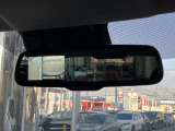 ◆アラウンドビューモニター付き自動防眩式ルームミラー◆後続車両のヘッドランプの明るさに応じて反射率を自動的に調整しまぶしさを軽減します!
