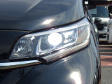 ★LEDヘッドライト搭載★ 白っぽく光る明るく省電力なLEDライト!先進的な白い輝きでフロントフェースを引き締めます☆