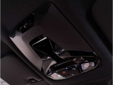 【BMWSOSコール】車両の衝突や横転を検知した際やエアバッグが展開するような深刻な事故が発生した際に、車両標準装備の専用通信機器から自動的にSOSコールを発信するシステムです。24時間対応可能です!