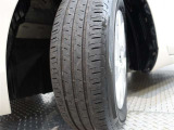 タイヤサイズは185/65R15となっております♪