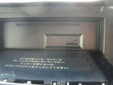 SDカード挿入口