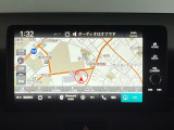 【Honda CONNECTディスプレー】9インチワイドナビディスプレーを装備しております。リアワイドカメラ・Bluetooth(R)・USB・ナビ連動ETC2.0付きです。