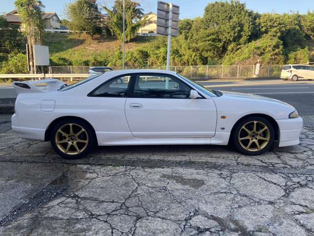 1997 Nissan Skyline GT-R 2.6 4WD photo 5