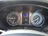 メーターがシンプルで見やすく運転しやすくなっております!