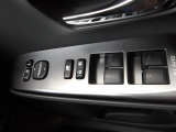 トヨタ認定中古車保証付!(1年間、距離無制限 HV車はHV保証付) 別途延長保証もご用意しております♪ ぜひ現車を確認にご来店ください