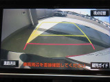 バックガイドモニターで、後方を確認しながら安心して駐車することができます。運転初心者も熟練者も必須の機能ですよ!