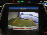 バックガイドモニターで、後方を確認しながら安心して駐車することができます。運転初心者も熟練者も必須の機能ですよ!