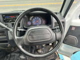 お買い得サンバートラック入庫しました 希少オートマ キャビンリペア済み 4WD オートマ エアコン お気軽にお問い合わせください。
