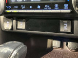 【シートヒーター(運転席・助手席)】寒さが厳しい朝も身体を直接温めることができ、快適に運転できます♪