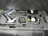 【パンク修理キット】パンク修理キットが付属します。※応急用タイヤは付属しておりません。※損傷の状態によっては修理できない場合があります。