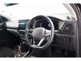 この度は数ある中から弊社認定中古車をご覧いただき誠にありがとうございます。スペースの都合上、店舗で展示していない場合がございますの事前にお問い合わせくださいませ。