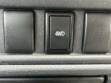 中古車選びで不安な故障リスク。もしもの時も安心な保証(ロードサービス無料走行距離無制限・最長5年・395項目部品)をご用意しております。故障率の高い電装部品から先進のハイブリット機構も保証!