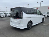 お車は車両移動・商談で展示場にない場合がございますのでご来店前にご連絡をお願いいたします!