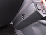 運転席と助手席にはシートヒーターも付いています!