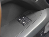 ☆全国正規ディーラーネットワーク、ご納車後のアフターサービスも安心☆TEL:072-724-8887 営業時間:10:00〜18:30(水曜定休)