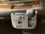 納車前にはプロのメカニックが、各部の点検を行います。ディーラーにしか出来ない品質、そしてサービスできっと満足していただけると思います!