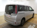 走りにこだわりながら収納力も持ち合わせたお車です。荷物を載せて軽快なドライブを楽しめますよ♪