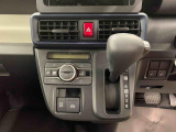 車両状態証明書には車のキズ・へこみ・その他の状態が詳細に記されています。