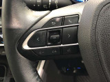 【ステアリングスイッチ】左です。ハンドルから手を離さず、運転に集中したまま手元でオーディオ操作等ができます。