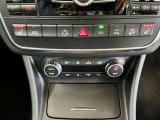 運転席にはシートヒーターが付いているので寒い時期にはありがたい機能です。
