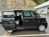 両側スライドドアなので、狭い駐車場でも乗り降りもラクラク♪