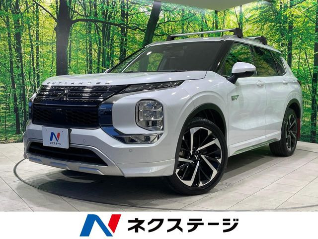 アウトランダー PHEV 2.4 P 4WD 