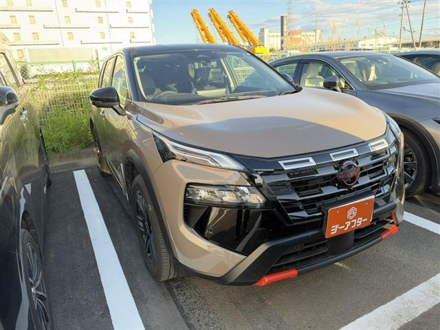 エクストレイル 1.5 ロック クリーク e-4ORCE 4WD 禁煙車 純正12.3インチナビ 全周囲...