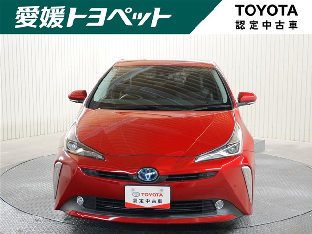 トヨタ プリウス 