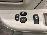 パワーウィンドウスイッチが運転席ドアに集約されています♪