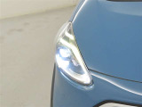消費電力が少なく長寿命のLEDヘッドランプを装備しております。
