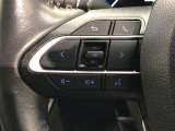 【ステアリングスイッチ】左です。ハンドルから手を離さず、運転に集中したまま手元でオーディオ操作等ができます。