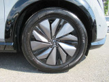 おしゃれは足元から♪♪『235/55R19インチ』♪♪日産純正アルミホイールをはいております♪♪