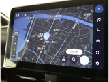 純正ナビを装備。タッチパネル式で使いやすく、お出かけもラクラクです。
