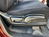 入庫した車両は美装斑がクリーニング☆専用洗剤や機械を使います。 安い!!でも綺麗をモットーに内外装ともに魂を込めて仕上げています