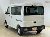 当店では、国家資格を持った整備スタッフがあなたのお車をしっかりサポート!!アフターメンテナンスもすべてお任せ下さい☆