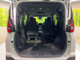 ドライバーによって運転しやすいポジションは異なり、あの車はどうなのか不安なこともありますよね。気になるお車は店頭で乗り込んでご確認いただけます♪