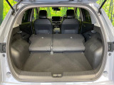後席を格納すると、これだけの広さが!シーンに合わせたシートアレンジで、大きな荷物も積むことが出来ます♪