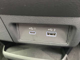 USBソケット付き