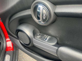 この度は当店のお車をご覧になっていただき、誠にありがとうございます。ぜひじっくりとご検討下さい。気軽にお問合せ・お見積りお待ちしております。