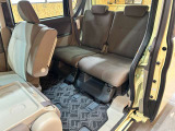 お車を展示している場所は、和歌山市和佐関戸252-3(セブンイレブン和佐関戸店前)と、和歌山市布施屋(ほしや)44番地のどちらかに無人で展示しておりますので、ご自由にご覧になってくださいませ!!