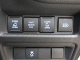 運転席からもスイッチ1つでリヤドアを開閉する事ができます。