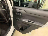 車検整備付の車両は、当社サービス工場で車検実施後にお客様へ納車を致します。国家資格を持つサービススタッフが、しっかり車検・整備致しますので、ご安心してお使い頂けます。