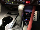 お客様にご満足していただき、素敵なレクサスライフをお過ごしいただけるよう、お車選びのお手伝いをさせていただきます。